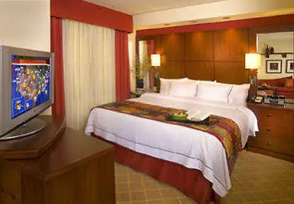 Residence Inn Louisville Downtown 3*,  USA